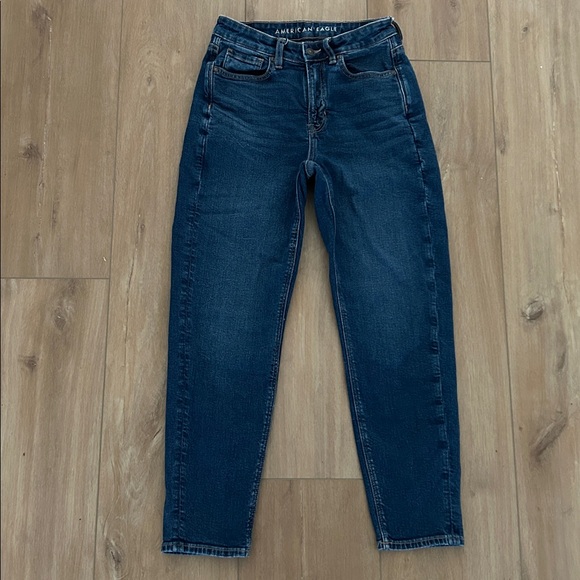 American Eagle Outfitters Denim - Like new - AMERICAN EAGLE Mom Jeans